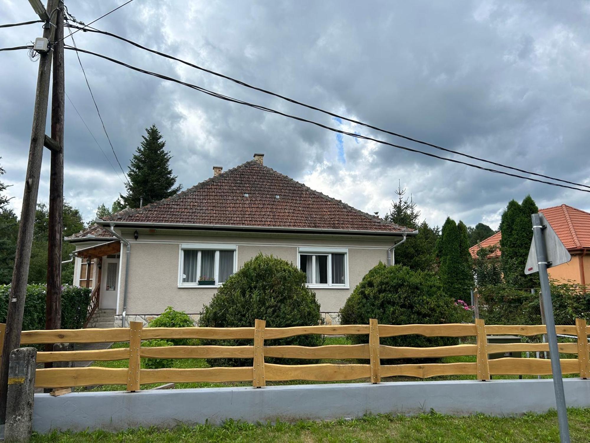 Örömvölgy Vendégház Bozsva Extérieur photo